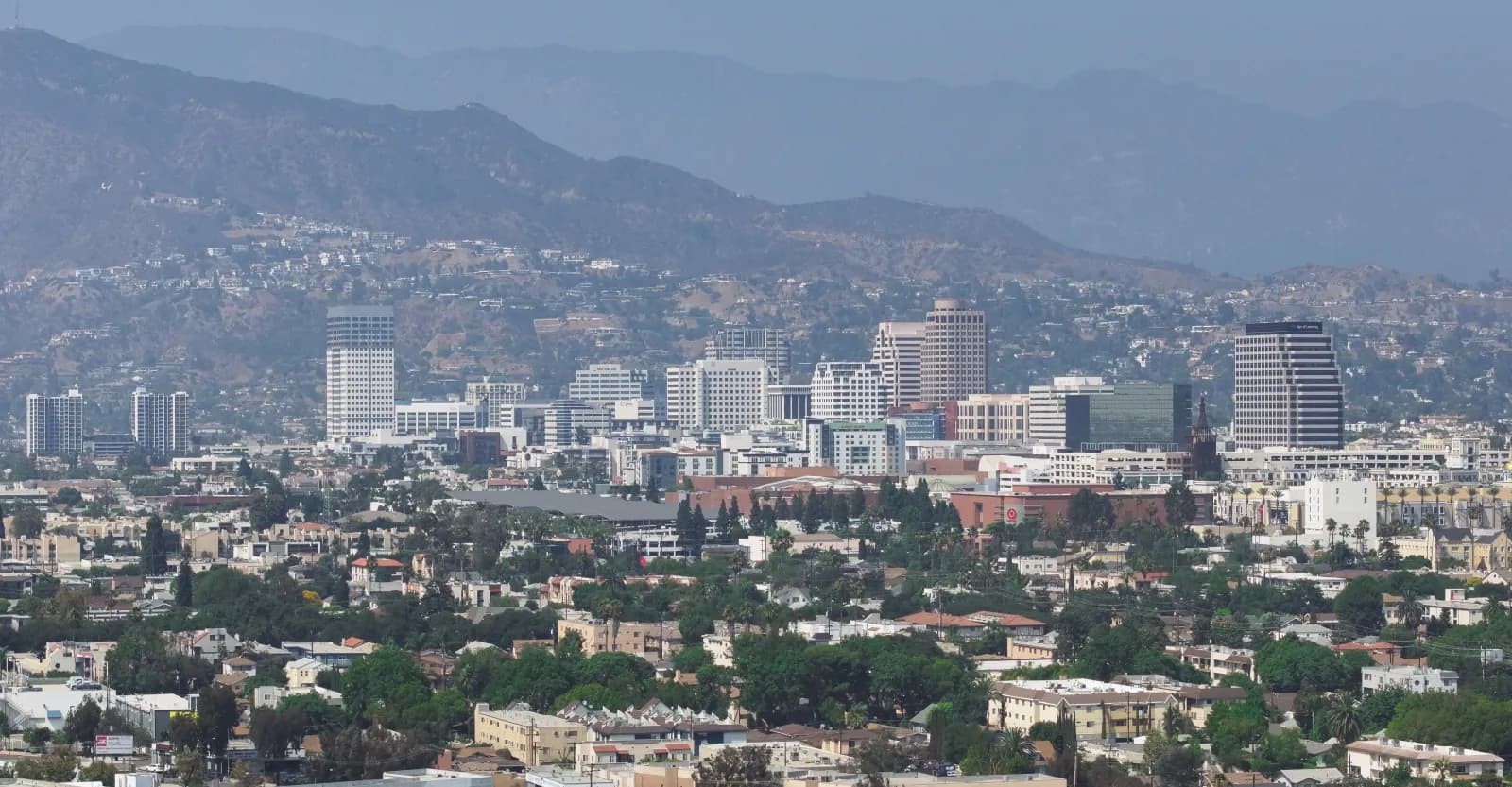 Contents pack-out and restoration serving Glendale, Los Angeles County
