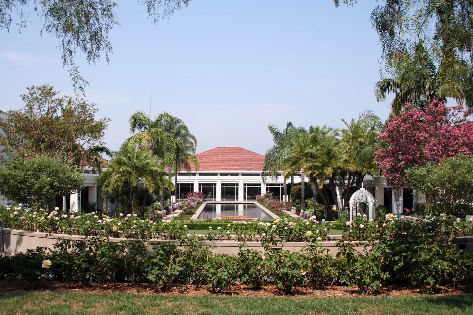 Contents pack-out and restoration serving Yorba Linda, Orange County